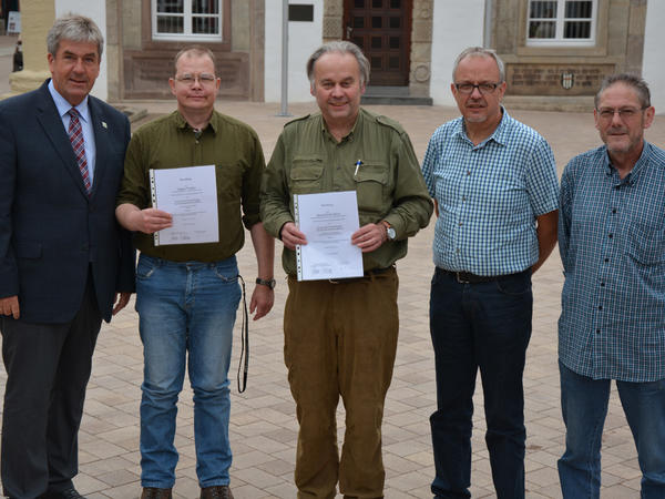 Verleihung der Urkunden an die ehrenamtlichen Bodendenkmalpfleger