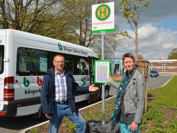 Neue Haltestelle des B&uuml;rgerbusses: Stadtteilzentrum