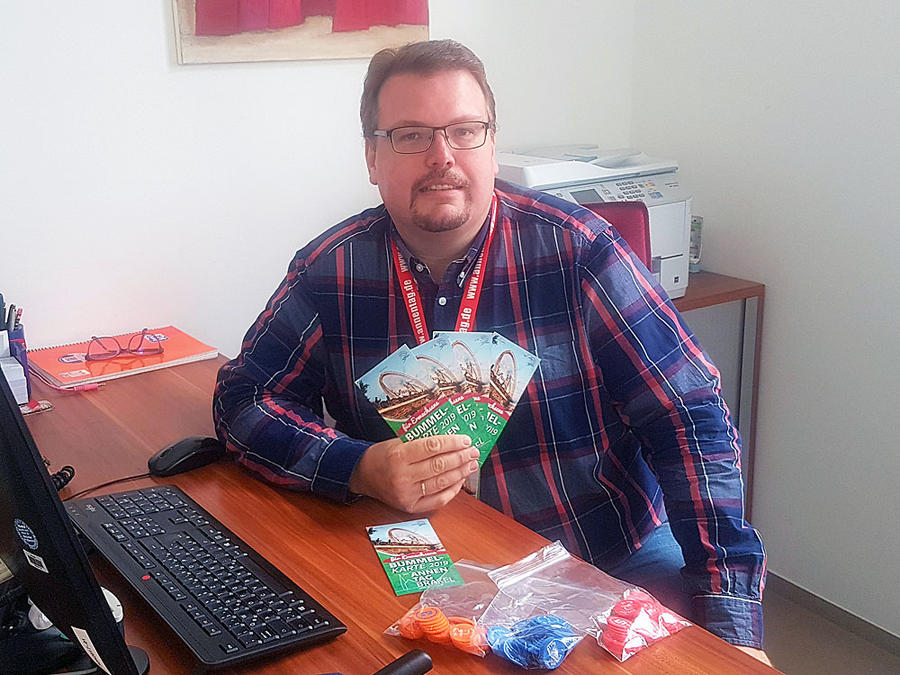 Im Bürgerbüro der Stadt Brakel sind die Bummelkarten und Annen-Euros zu erhalten