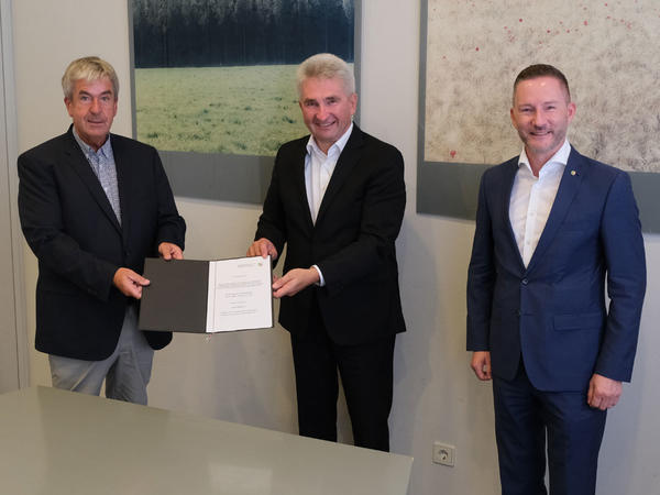 Bescheid&uuml;bergabe: 2,8 Millionen Euro f&uuml;r Brakel