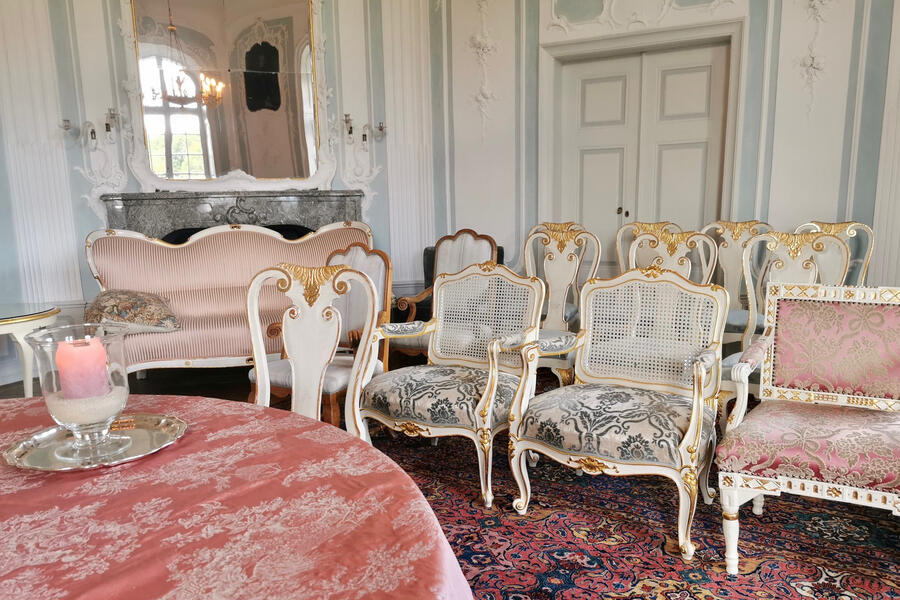 Trauungen in Rheder sind im barocken Gartensaal und auch im Weidenpalais möglich.