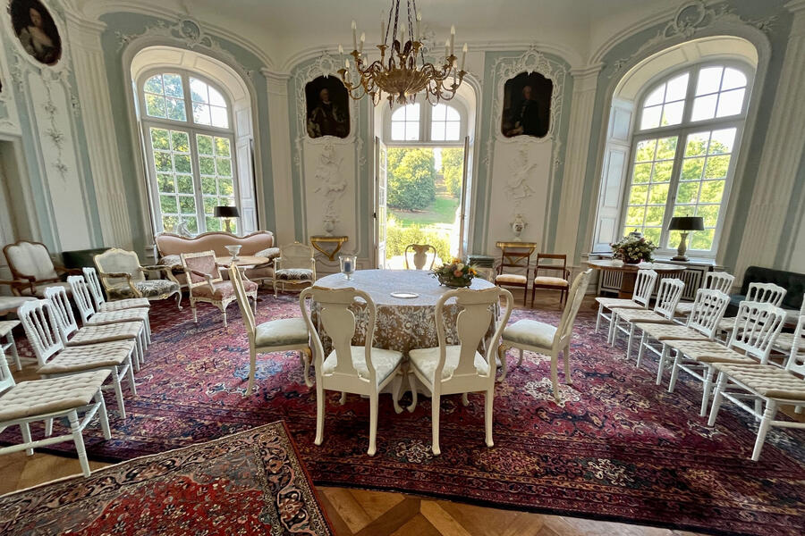 Trauungen in Rheder sind im barocken Gartensaal und auch im Weidenpalais möglich.