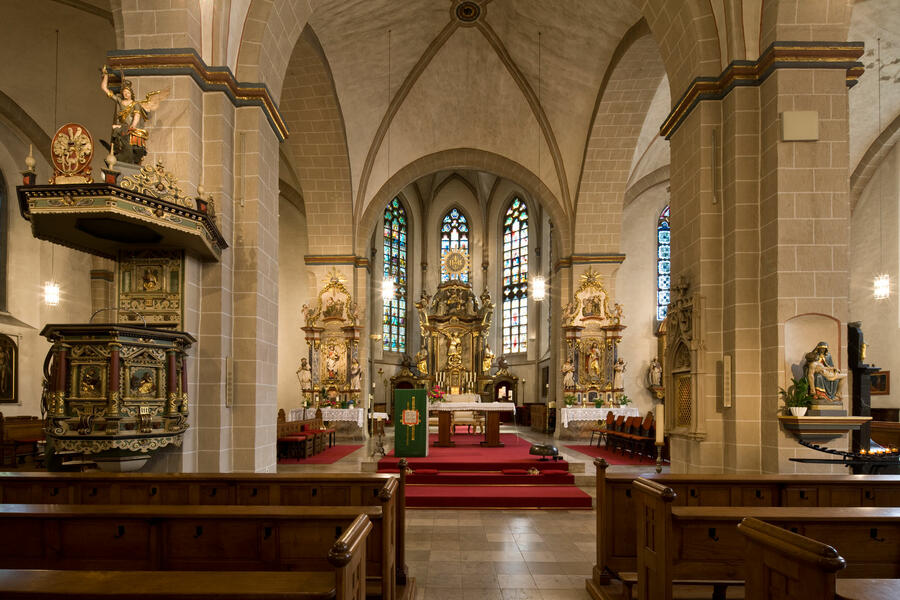 Innenraum der St. Michael Pfarrkirche