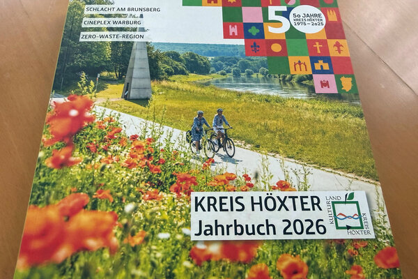 F&uuml;r das Jahrbuch des Kreises H&ouml;xter 2027 werden erneut Autorinnen und Autoren gesucht.