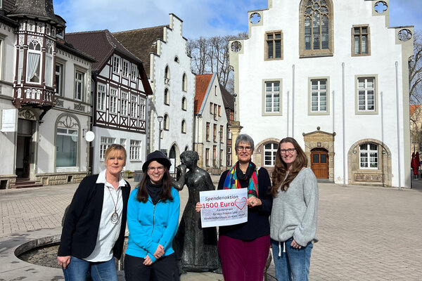 Spenden&uuml;bergabe Frauenwoche 2026