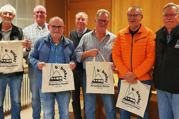 Vier neue Fahrer im Team des B&uuml;rgerbus Brakel