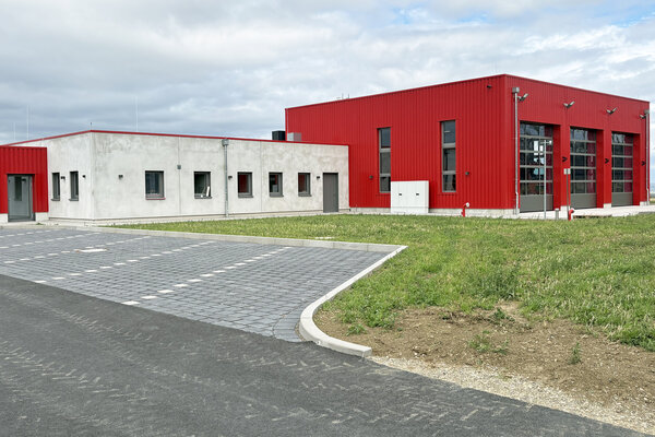 Nach nur 11 Monaten Bauzeit kann das Feuerwehrhaus Hegge nun offiziell &uuml;bergeben werden.